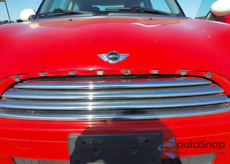 2010 Mini Cooper from USA, damaged, VIN WMWMF3C56ATZ61062